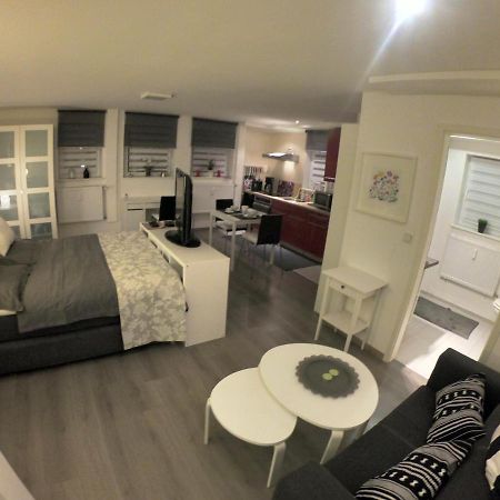 Haus Koch Apartment Niestetal ภายนอก รูปภาพ