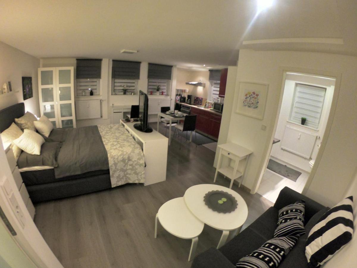 Haus Koch Apartment Niestetal ภายนอก รูปภาพ